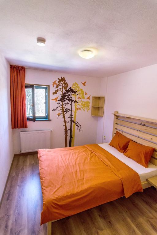 Activ Parc Hotel Negresti Kültér fotó