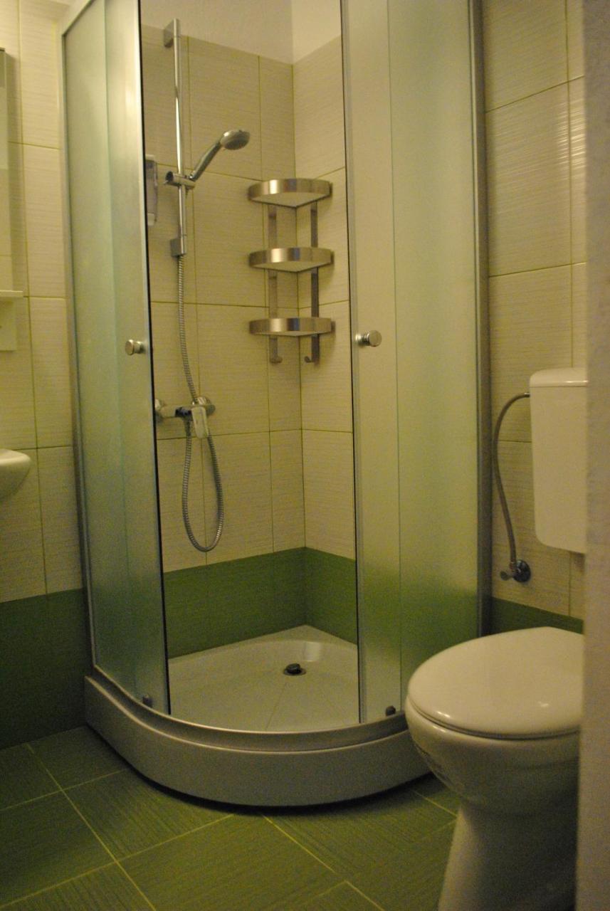 Activ Parc Hotel Negresti Kültér fotó