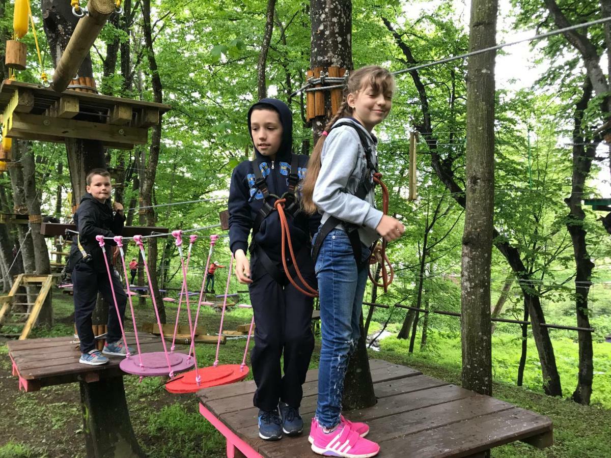 Activ Parc Hotel Negresti Kültér fotó